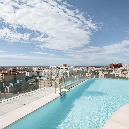 Infinity Seaviews Pool *